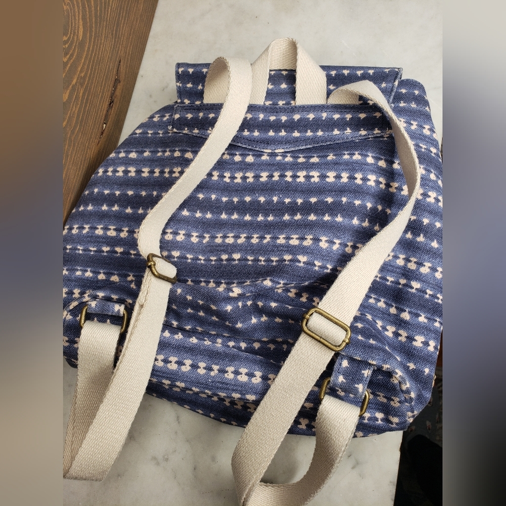 Toms Patterned Blue Tan Backpack - image 5